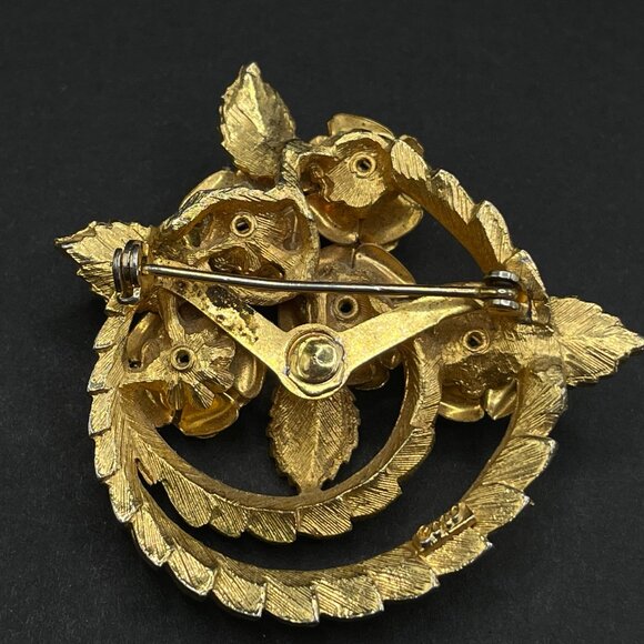 Vintage Coro Signed Rose Flower Brooch Shiny Gold-Tone Pin Jewelry Bling Texture - Picture 5 of 10